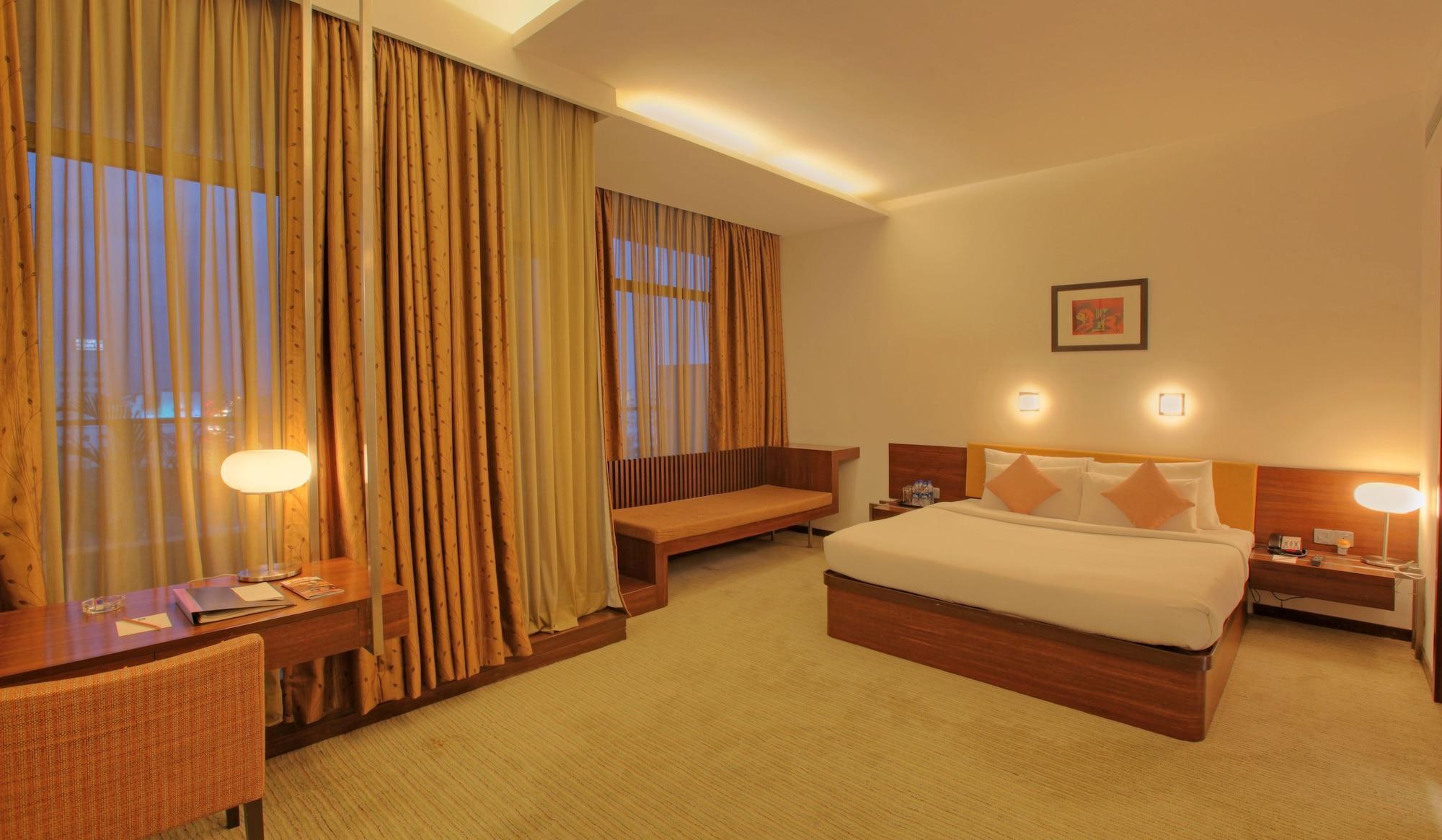 Hotel Parc Estique Pune Exterior photo