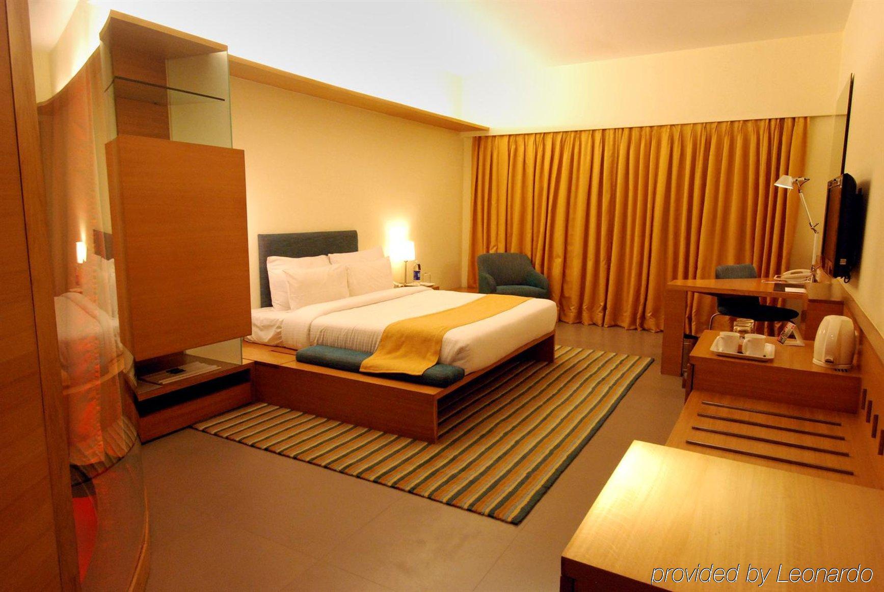 Hotel Parc Estique Pune Room photo