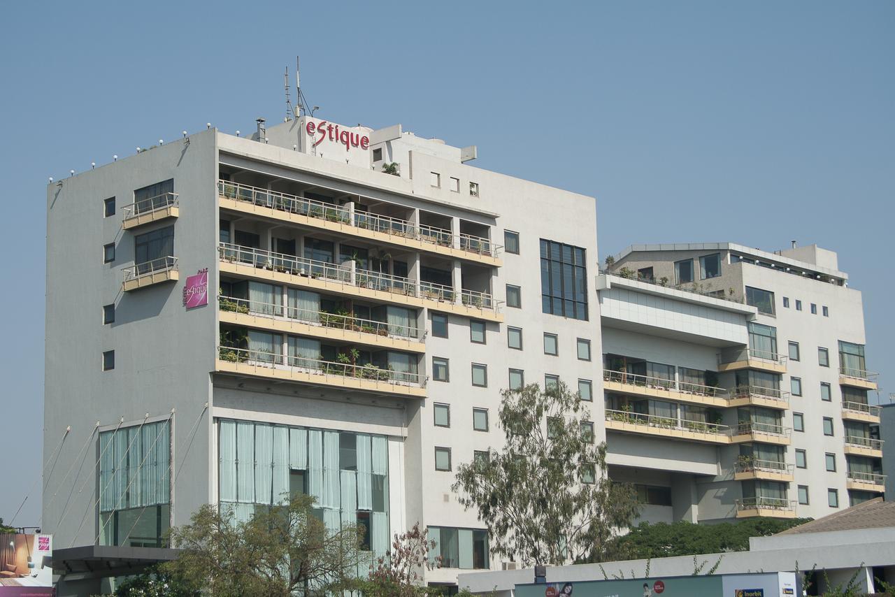 Hotel Parc Estique Pune Exterior photo